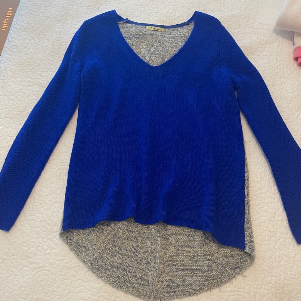 Knit sweater